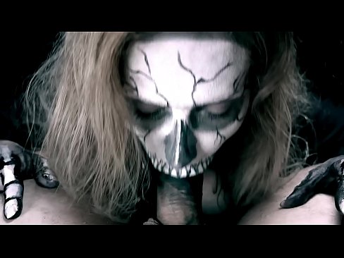 ❤️ Demon girl zuigt pik met haar zwarte mond en slikt sperma. ️ Anal porno at us nl.kassa-standupbar.ru ﹏